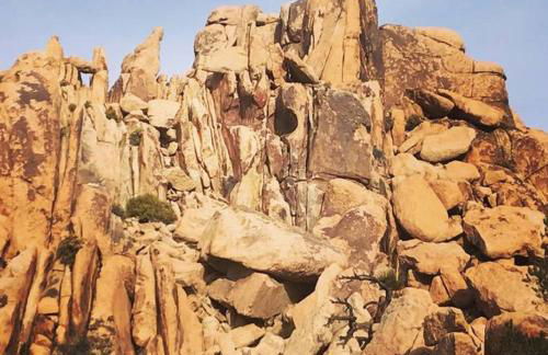 10 minutes to JTNP - Sauna, Hot Tub, Cold Plunge Saltwater Pool, Telescope, Fireplace and Views - Foto 37