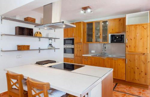 Classic Villa for 12- Pool, BBQ, big exterior area - Foto 26