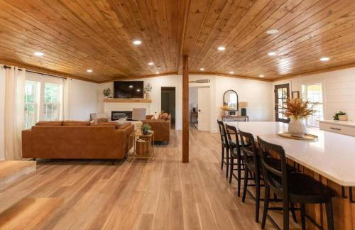 Glamp House Lake and Mountain Views Hot Tub by Hiawassee Glamping - Foto 9