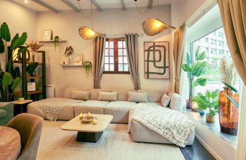 Versailles Jacuzzi - Sauna - RDC 2 - Foto 1