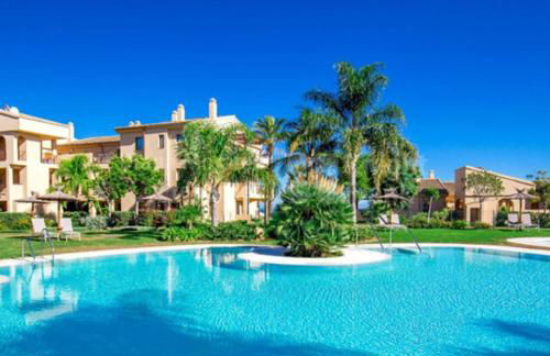 Sea and Mountain View Apartment with 4 Pools - Photo 10