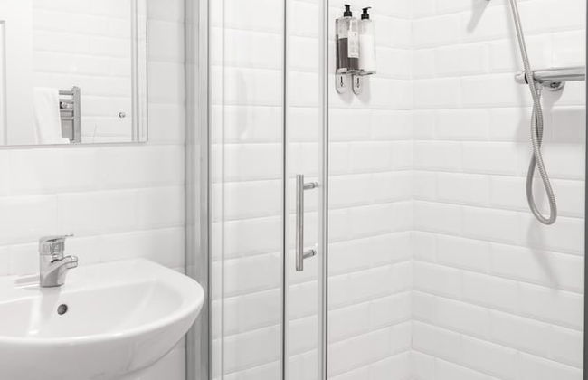 Galway Bay Sea View Apartments - Photo 47