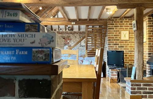 The Old Tractor Shed by inspirestays-com - Foto 20