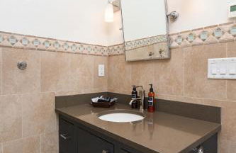 Riverfront Inn - Foto 30