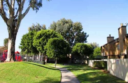 MagicwayVillas Mick's ClockHouse Pool & Spa - Walk to Disneyland - Foto 3