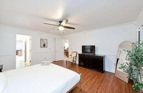 Jackson River Estate Main House Pool, Riverfront, sleeps 15 - Foto 22