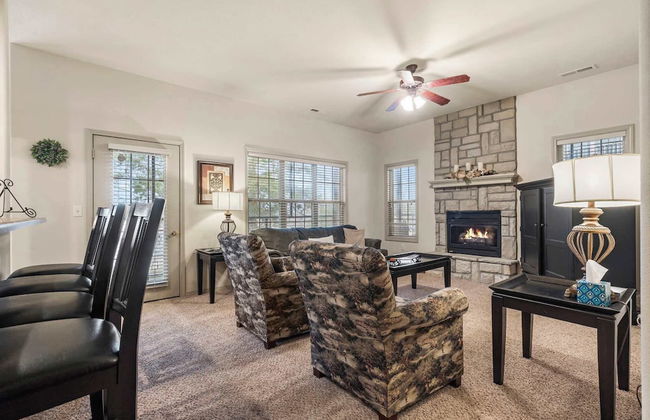 Silver Dollar Hideaway in Stonebridge Community - Photo 12