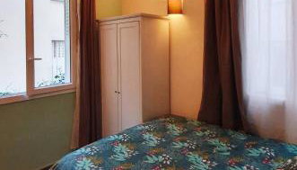 Paris Montmartre, Mairie du 18e - Foto 4, wardrobe