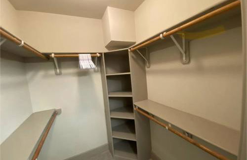 Vargos Longterm Gym pool 2B2B King fully equipped - Foto 9