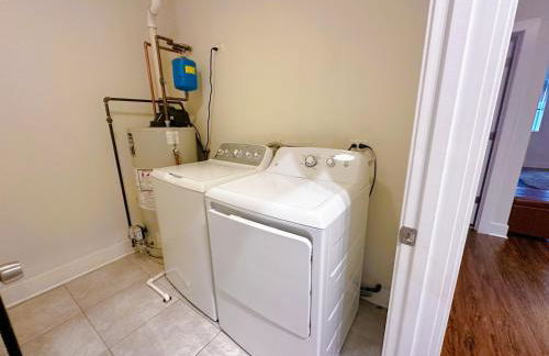 City Views and Convenient 3BR Suite for Group of 8 Guests Near McCormick, Shedd Aquarium, Museum Campus & Navy Pier - Foto 17