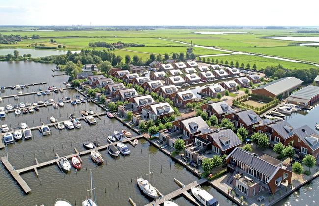 Cozy Houseboat at the Edge of the Marina - Foto 13