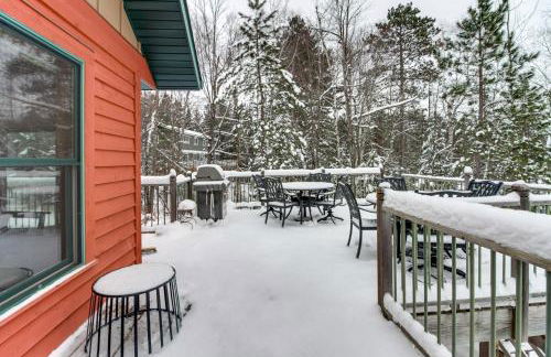 Dock and Foosball Esquagama Lake Family Cabin - Foto 25