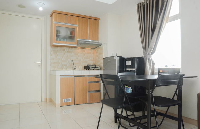 Comfy 2BR Apartment @ Springlake Summarecon - Foto 19