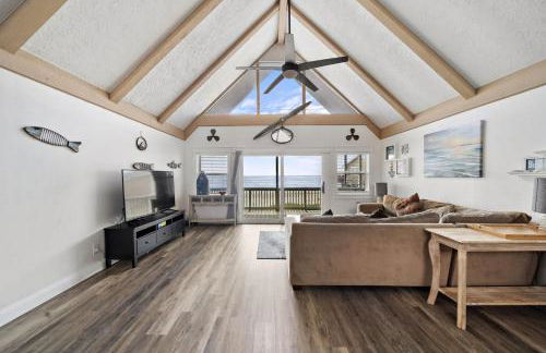 2nd Row Home Close to Beach - Foto 42