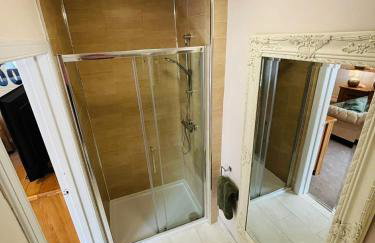 The Galloway Steading: Countryside Family Retreat with Sauna and Hot tub - Foto 40