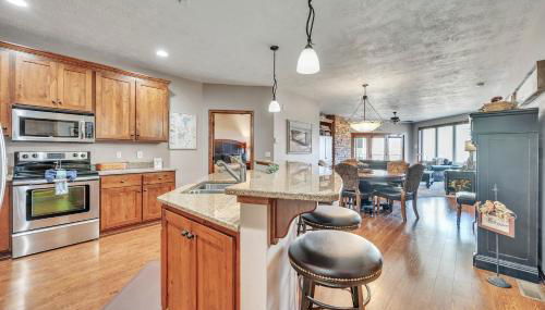 Bridges Bay Resort Coronado building 200 - Photo 2