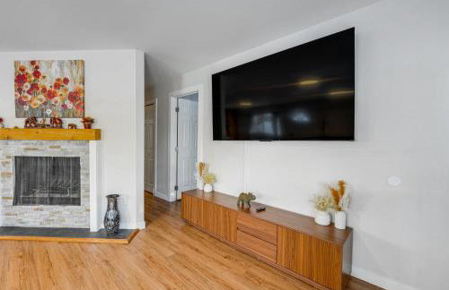 Walkable Adventure Base in Midtown Anchorage - Foto 7