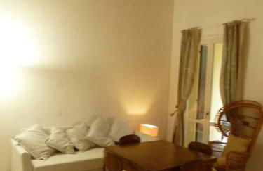 LA STANZA SUI CEDRI - Smart working - Airport - Private Parking - Ducati - Philip Morris - Foto 20