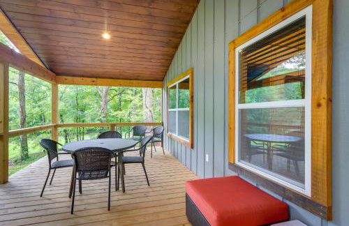 Blue Ridge Mountainside Cottage with Fire Pit! - Foto 18