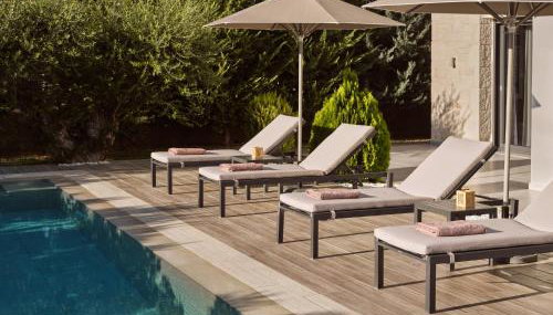 Solis Ortus Villa, a Sublime Sanctuary with Pool, By ThinkVilla - Foto 4