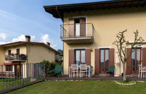 Idyllic cottage next to the beautiful Lake Idro - Foto 114