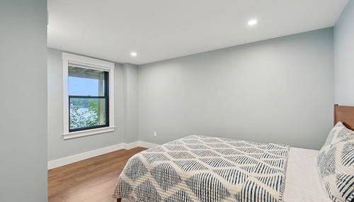 La Casita Little Sebago Lake with hot tub! - Foto 2