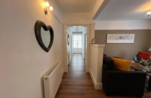 Large Family-Friendly 2BD Glastonbury Retreat, Sleeps 5 - Foto 11