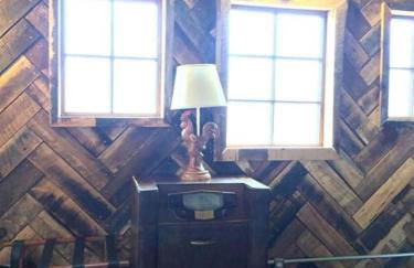 Rustic Octagon-Shaped Cabin for a Glamping Getaway near Huntington, West Virginia - Foto 23