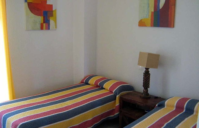 VenAVera H22D - Penthouse 2 Bedrooms/1Bath Beachfront WIFI - Photo 3