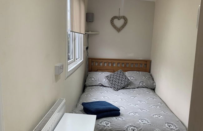 2-bed Cabin Sleeps 4 -small Pets Ok -free Parking - Foto 5