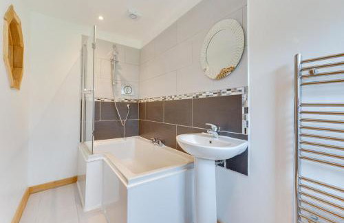 3 Bed in Rye oc-rh1137 - Photo 11