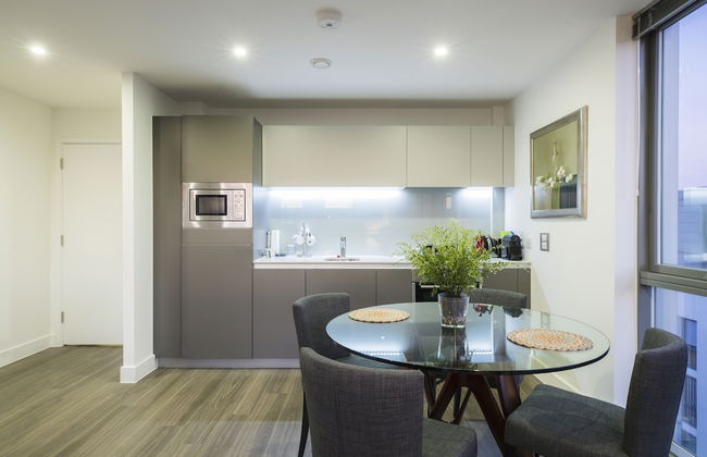 JOIVY Trendy Islington Flat for 2 with Patio - Foto 9