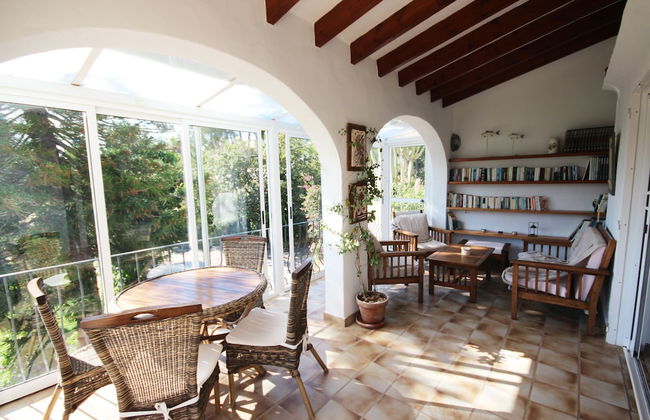 Private & Luxurious Villa With Pool - Lots of Space & Short Walk to the Sea - Foto 20