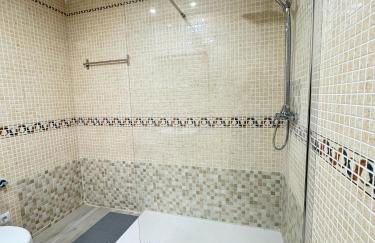 LUMINOSOS APARTAMENTOS POZUELO a 8 MINUTOS DE PALACIO REAL - Foto 31