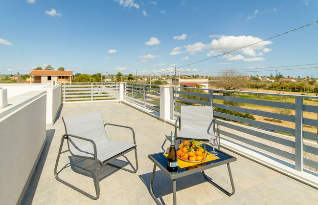 White Villa With Swimming Pool - Foto 28