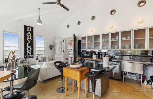 Lakefront Beach House - Sauna & Steam Pod Retreat - Foto 13