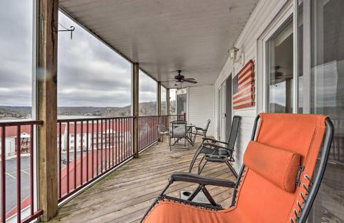 Community Pool and Dock Lake of the Ozarks Condo! - Foto 20