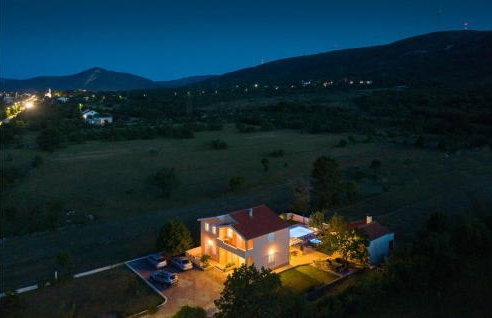 Nice Home In Prugovo With Jacuzzi - Foto 21