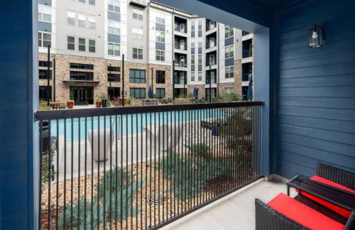 Grandview Getaway, Fitness Center, Secure Parking - Photo 1