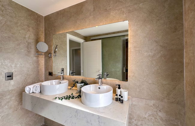 4 Bedroom Beach Penthouse w Private Rooftop - Foto 63