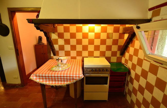 Holiday Home With Shared Pool - Photo 11