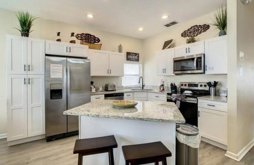 2025 Deals Are Here! Book Now Before Rates Go Up! - Foto 33