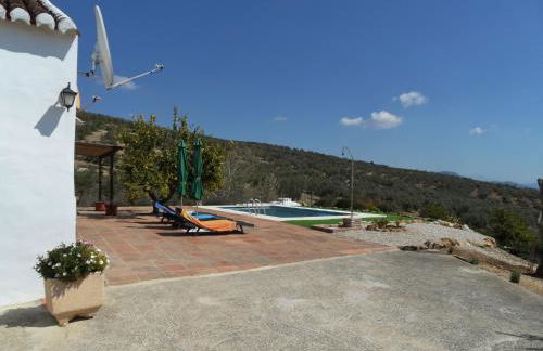 Family Stay with Private Pool - Foto 26