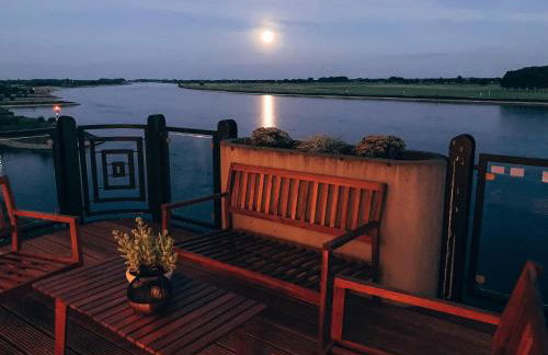 Rheinloft 3 - Große Giebelwohnung mit Dachterrassen an der Rheinpromenade - Foto 5