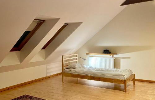 Uroczy dom i bezpłatny parking - Foto 13