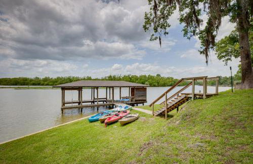 Waterfront Huntsville Home with Private Dock and Spa - Foto 41