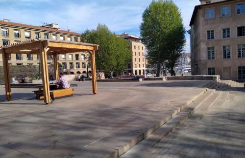 PETIT BONHEUR Au COEUR DU VIEUX PORT - Foto 21