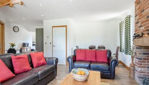 The Paddocks - Photo 2