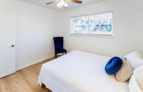 Walk to Campus Creekside Austin Duplex! - Foto 19