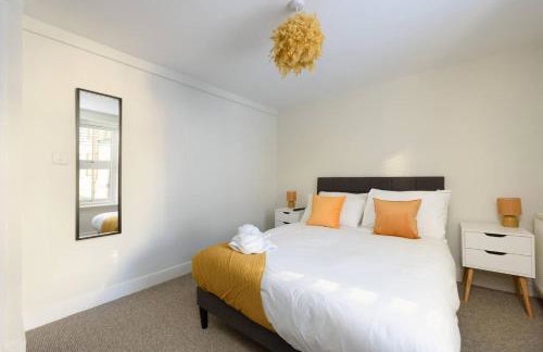 Large 4-Bedroom House in Banbury - Foto 12